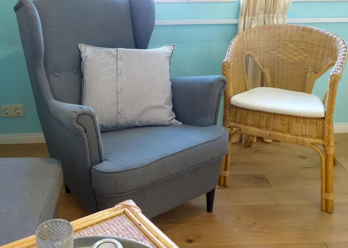 Villa Ahlbeck, Schloss Hohenzollern - W 28